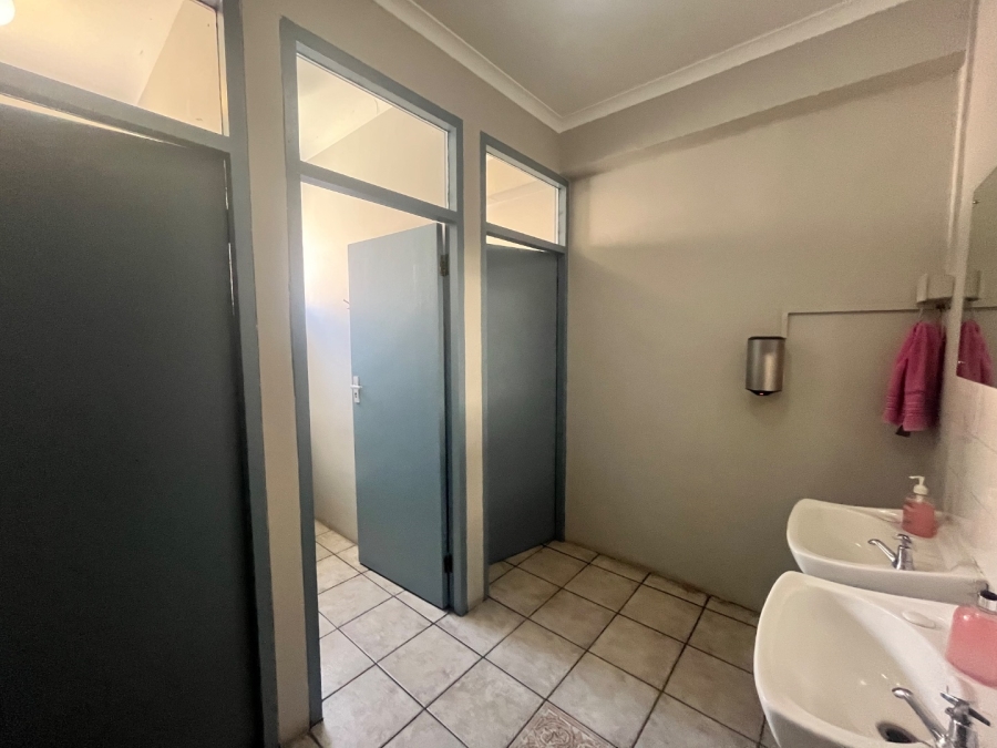 To Let Commercial Property for Rent in George Central Western Cape